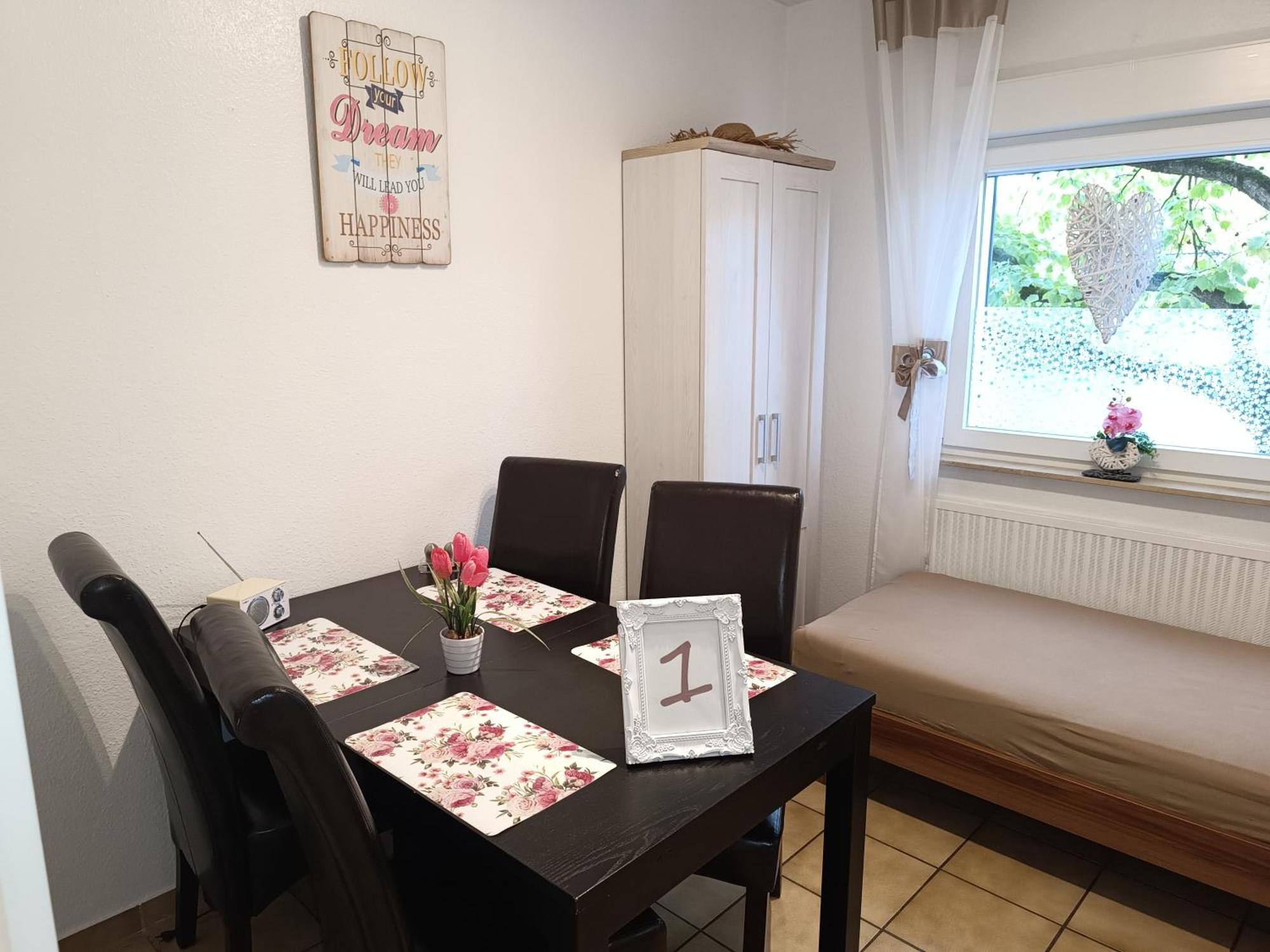5X Balkon-Apartments Mit Kueche 40-65Qm Ruhrgebietferienwohnung Dobry-Fuchs Оберхаузен Экстерьер фото